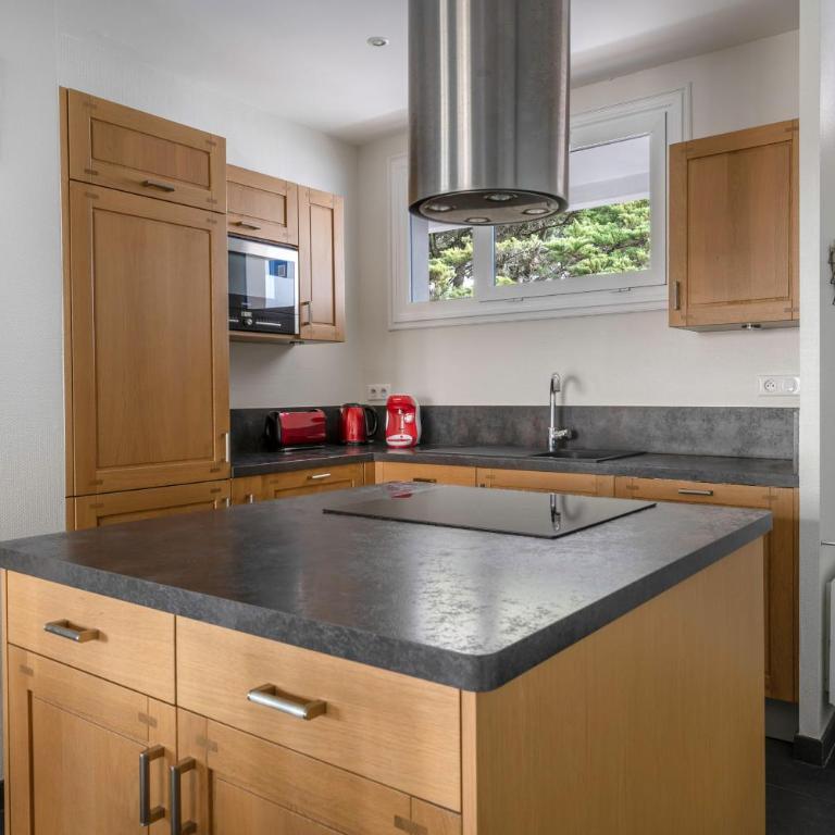 Appart 4 adultes 2 enfants - Accès plage direct - Apartment - 11