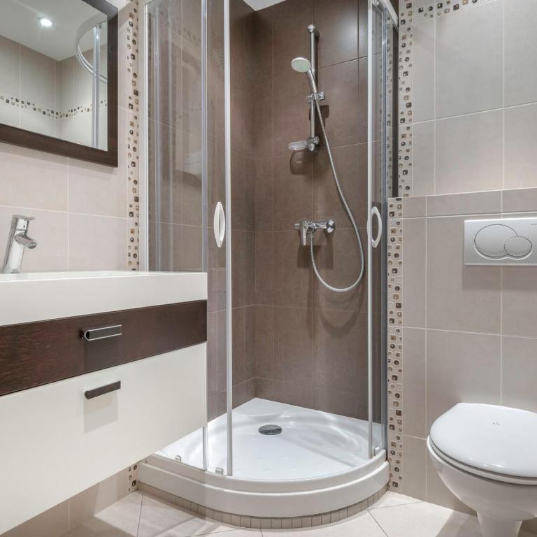 Appart 4 adultes 2 enfants - Accès plage direct - Apartment - 16