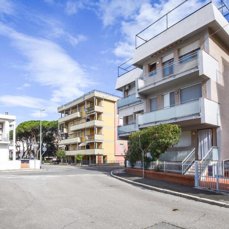 Nice Apartment In Follonica With Wifi - Appartamento con 1 Camera da Letto - 6