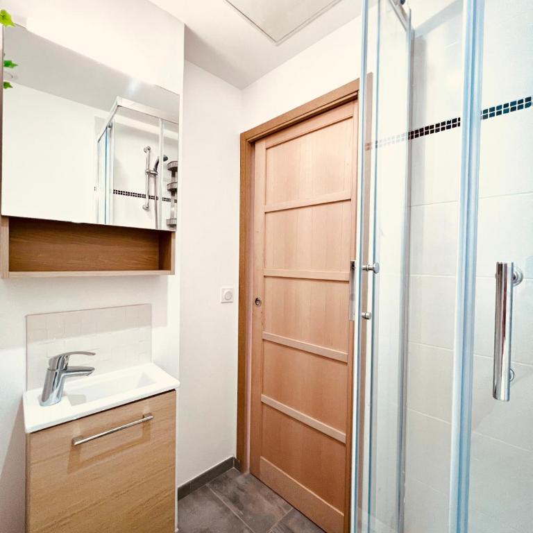 Les studios de la Villa Jules Verne - One-Bedroom Apartment - 13