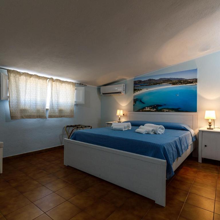 Casa Tacconi - Camera Matrimoniale con Bagno Privato Esterno - 9