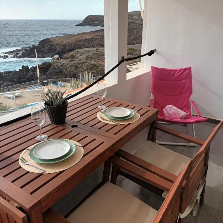 Great oportunity Costa Adeje Holiday apartment first sea line Free Wifi - Apartamento de 1 dormitorio - 3