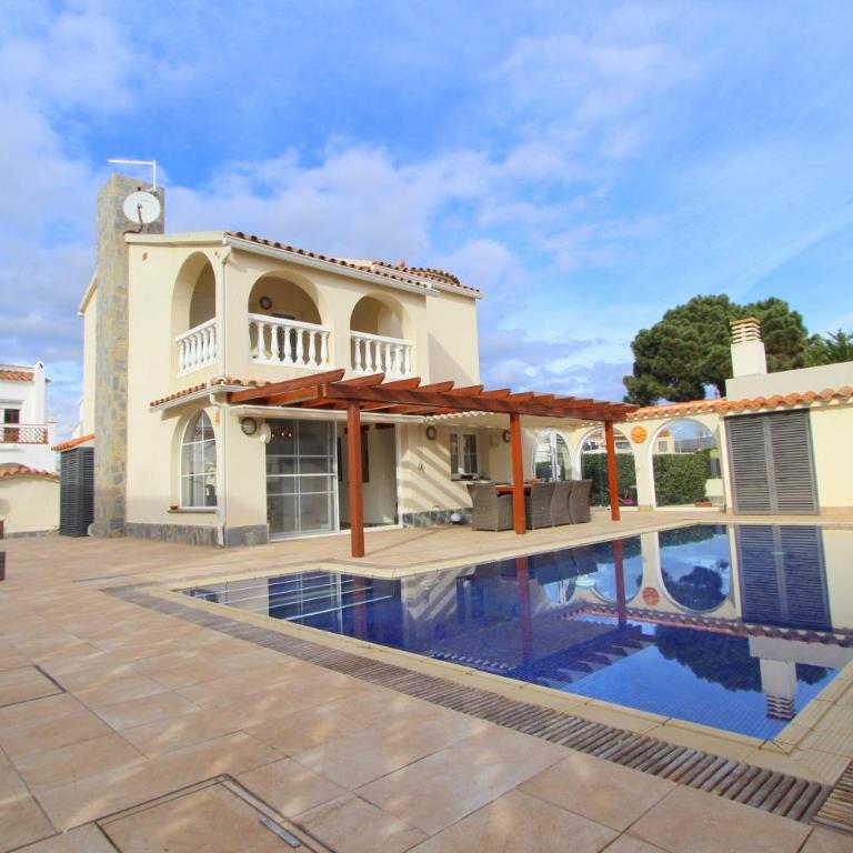 LEON INMO Villa Loro - 14157 - Villa con piscina privada - 2