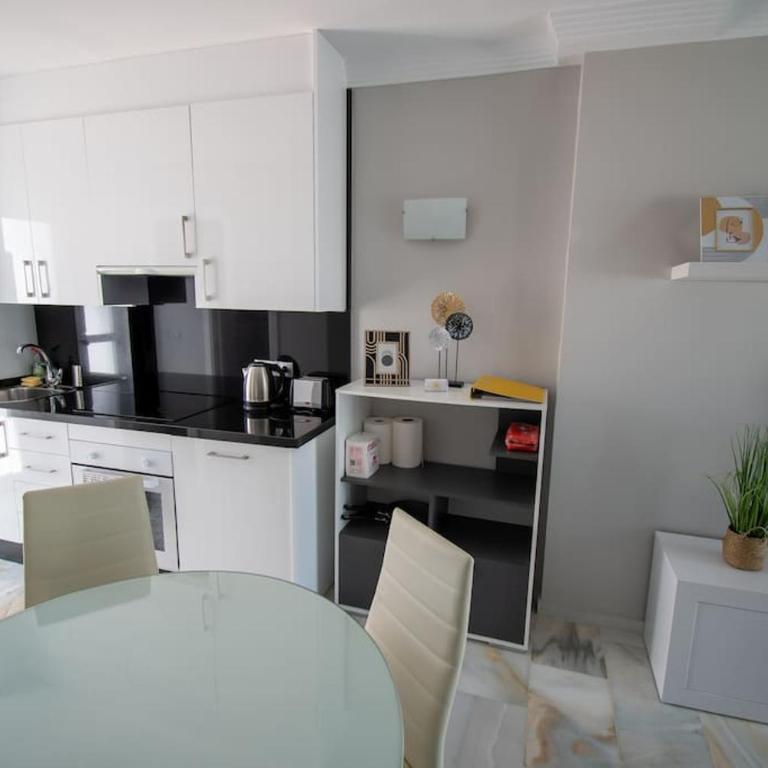 CasaDelSol-Marbella-Słońce,piasek,szmaragdowa woda - Apartamento de 2 dormitorios - 12