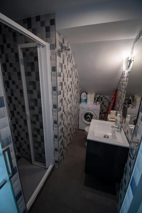 CasaDelSol-Marbella-Słońce,piasek,szmaragdowa woda - Apartamento de 2 dormitorios - 24