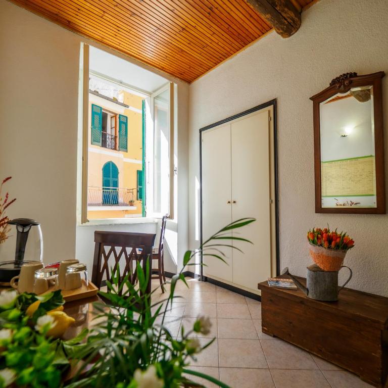 Macaia Village Life Room with AC #2 - Double Room - 5