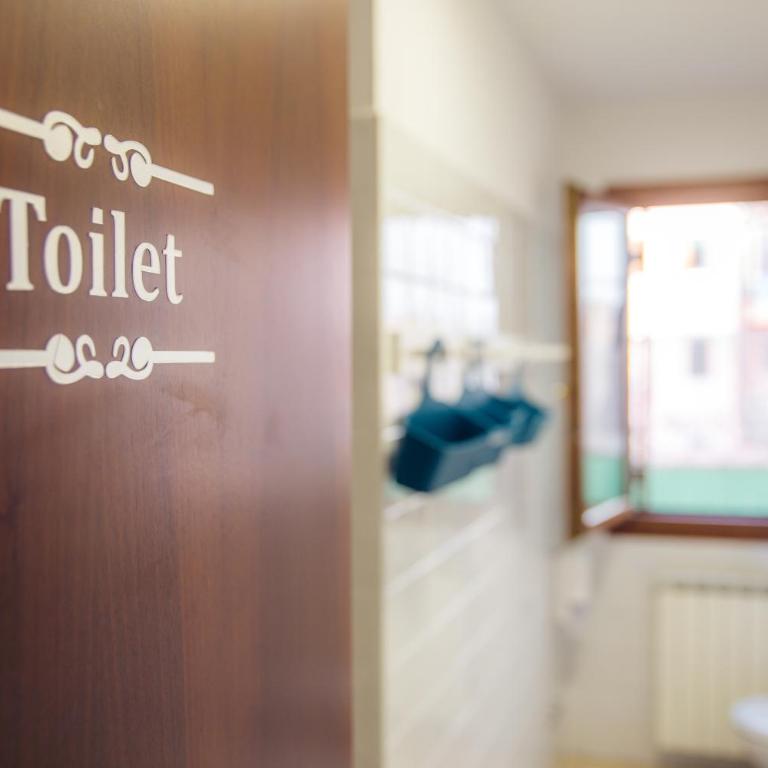 Your Room to visit Venice Marco Polo 10 min - Ampia Camera Matrimoniale - 32