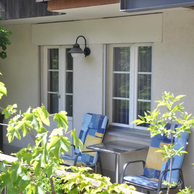 FERIENWOHNUNGEN Chalet Hohturnen - Apartment mit 1 Schlafzimmer und Balkon - 12