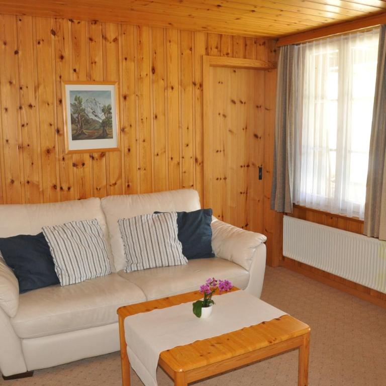 FERIENWOHNUNGEN Chalet Hohturnen - Apartment mit 1 Schlafzimmer und Terrasse - 9