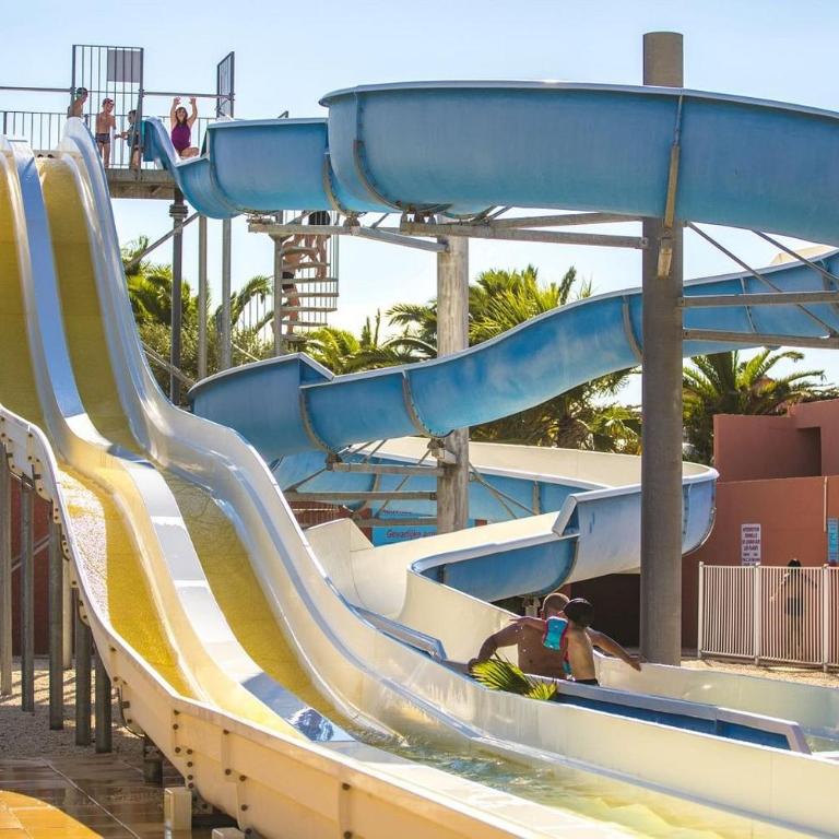 Camping Del Mar 10, Mobil home Petit Paradis, 6 personnes, Bord de mer, Camping Del Mar Village - Mobile Home - 28