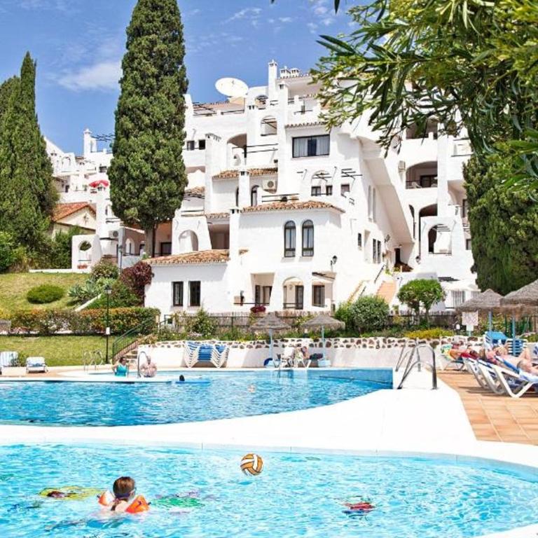 Andalusian style apartment in Pueblo Evita exclusive holiday complex - Apartamento - 14