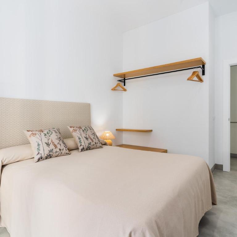 CASA DE LA VEGA SUITES - Suite con balcón - 13