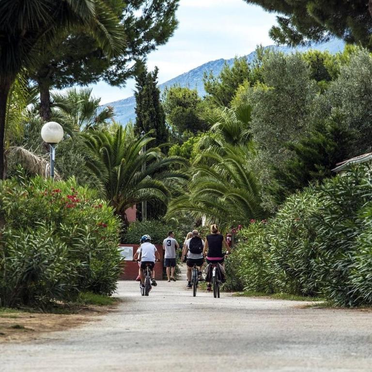 Camping Del Mar 10, Mobil home Petit Paradis, 6 personnes, Bord de mer, Camping Del Mar Village - Mobile Home - 46