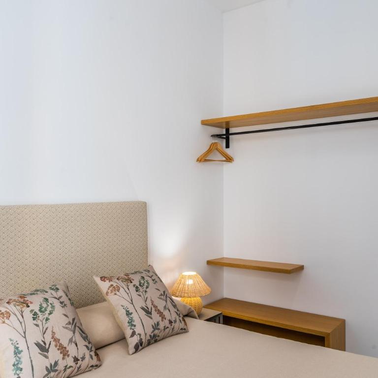 CASA DE LA VEGA SUITES - Suite con balcón - 20