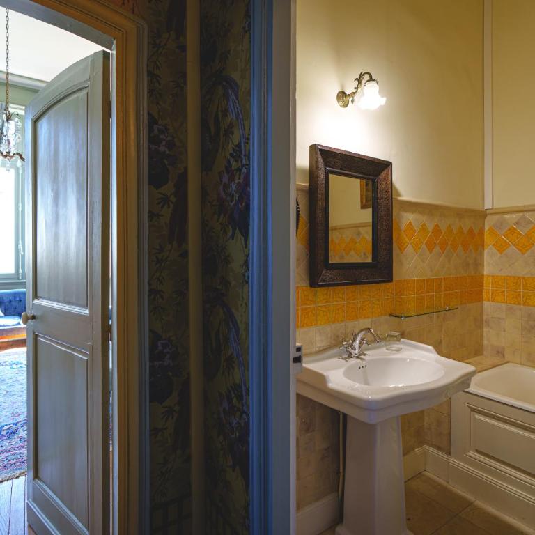 Château La Comtesse de Loire & Spa - Suite - Vue sur Jardin - 21
