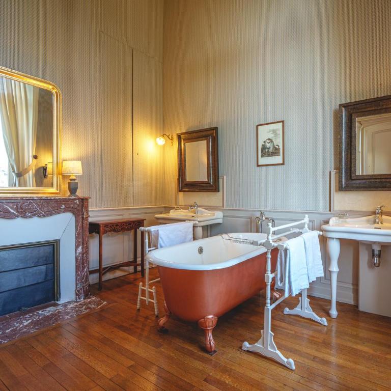 Château La Comtesse de Loire & Spa - Suite - Vue sur Jardin - 13