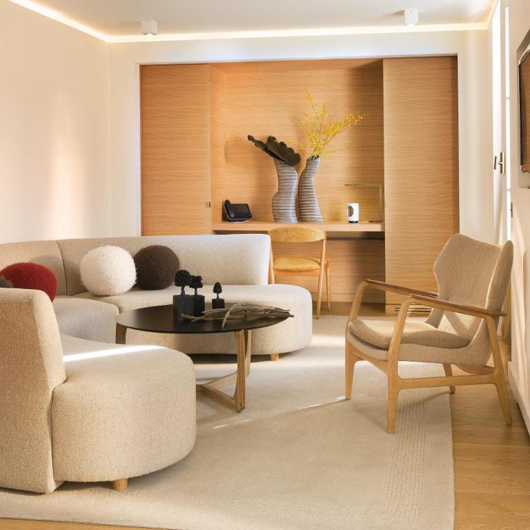 Hotel Marignan Champs-Elysées - Suite Marignan Eiffel - 4