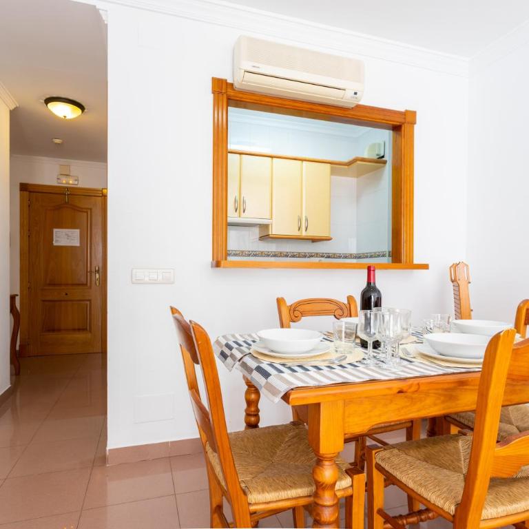 Apartamentos Solset Nerja - Apartamento con terraza - 21
