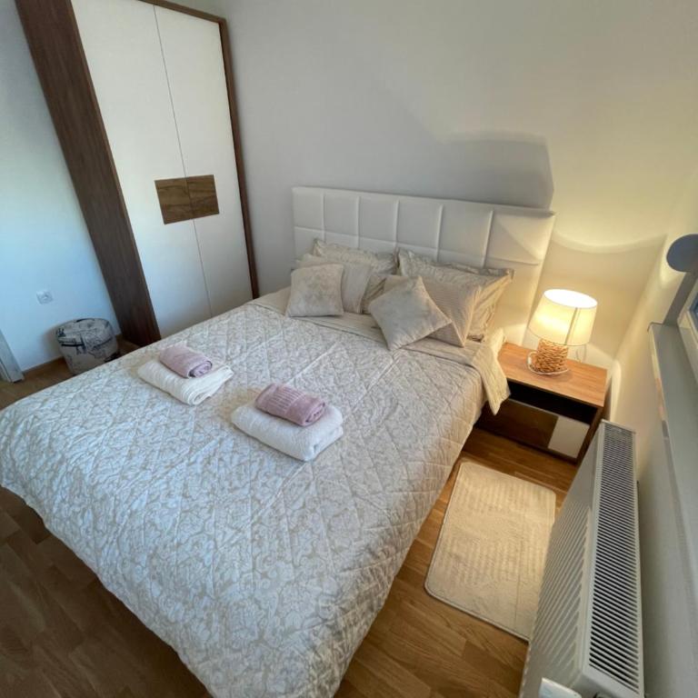 LIKI LUX 2 - One-Bedroom Apartment - 14