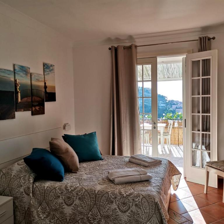 Amalfi Casamia B&B - Camera Matrimoniale con Terrazza - 3