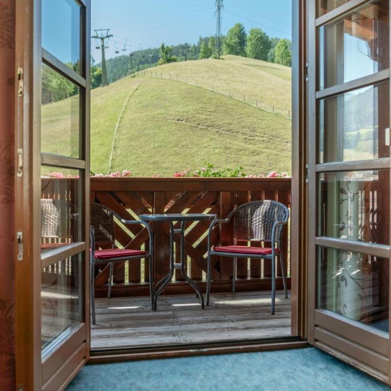 Familienhotel Unterreith - Studio mit Balkon - 4