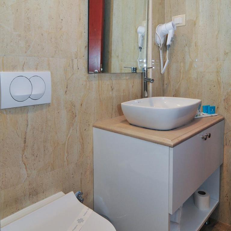 Hotel Montenegrino - Studio with Balcony - 12