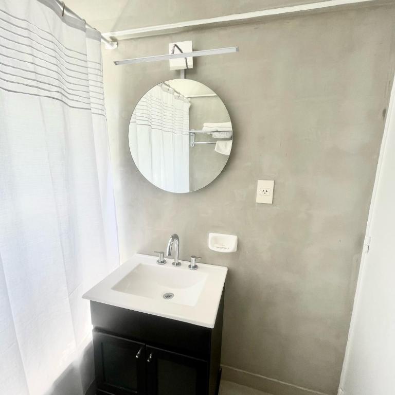 Golf Tower Suites & Apartments - Estudio Superior - 9