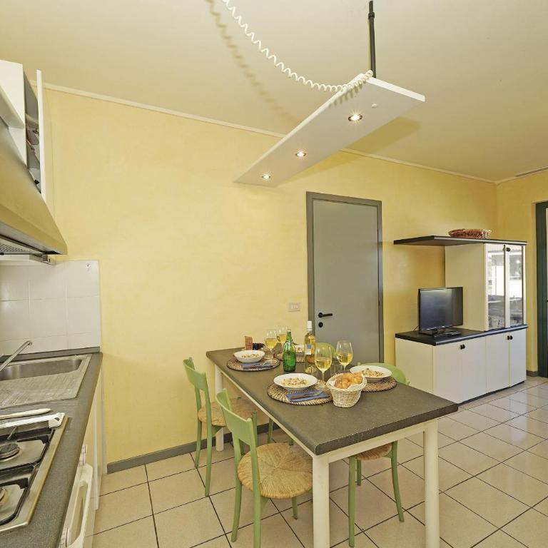Il Porticciolo P1-12 by Wonderful Italy - Appartamento con Balcone - 12