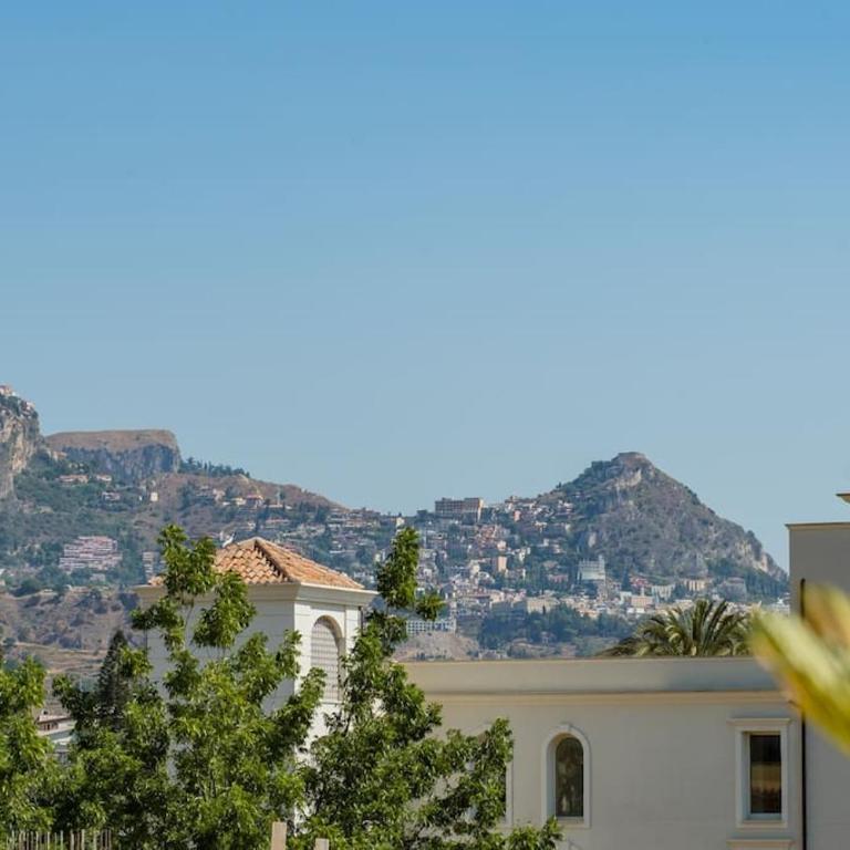 NAXOS GLAMOUR APARTMENT with terrace, parking and Etna View - Appartamento - 24