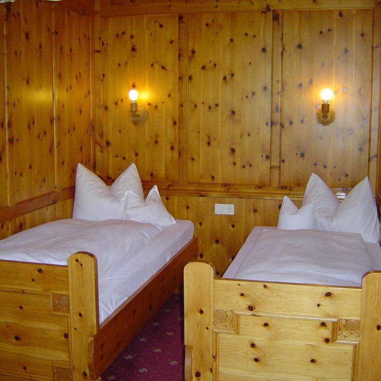 Hotel Krone - Vierbettzimmer - 3