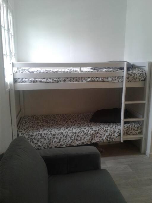 Ravissant studio 4 personnes - plage Arbousiers - Apartment with Garden View - 6