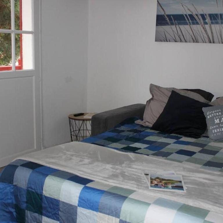 Ravissant studio 4 personnes - plage Arbousiers - Apartment with Garden View - 7