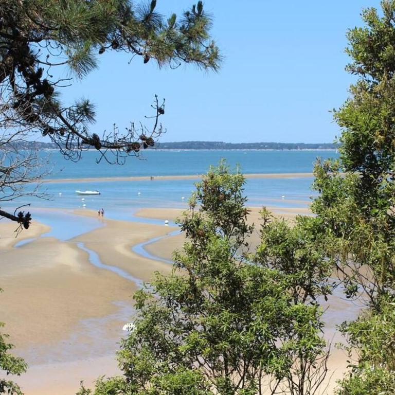 Ravissant studio 4 personnes - plage Arbousiers - Apartment with Garden View - 17