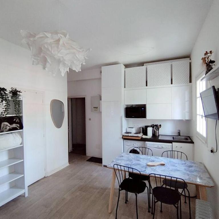 Ravissant studio 4 personnes - plage Arbousiers - Apartment with Garden View - 5