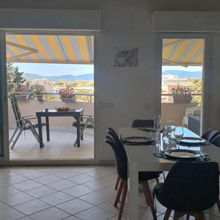 appartement 6pers ,3 étage dernier, duplex spacieux Clim, piscine ,parking privé fermer - Appartamento con 3 Camere da Letto - 10