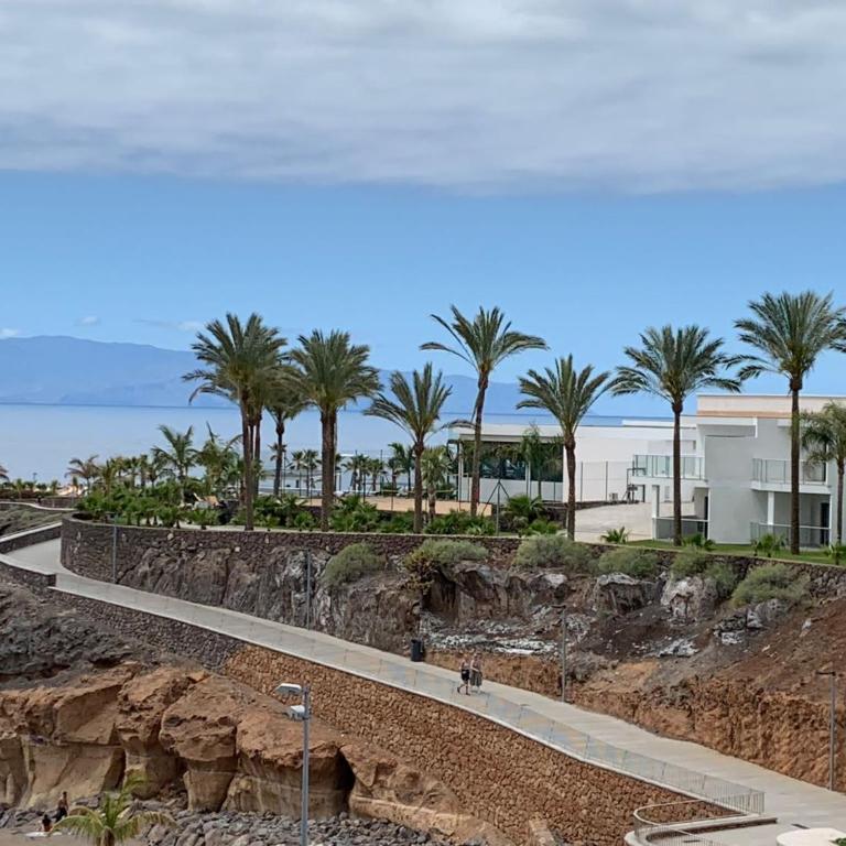 Premium Paradise Stay - Balcony Sea & Pool Views - Top Rated - Apartamento de 2 dormitorios - 30