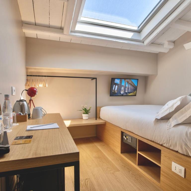 Archè Design Rooms and Suites - Economy Double Room - 1