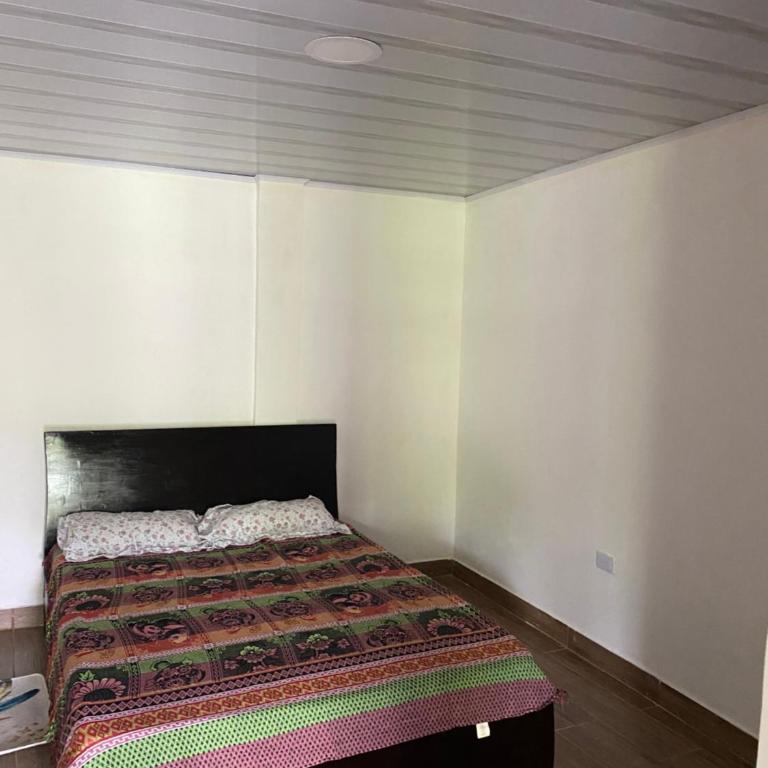 Finca la vaga - Five-Bedroom House - 58