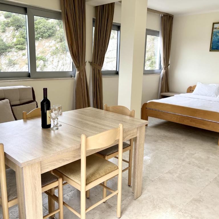 Villa Blanca - Studio with Sea View - 2