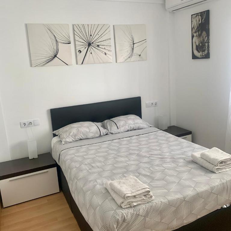 Duplex a 3 minutos de playa de la victoria Cadiz - Apartamento de 3 dormitorios - 11