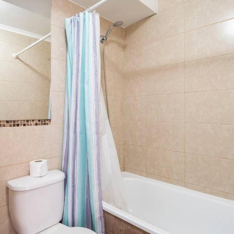 Céntrico Departamento en Metro Parque Bustamante - Apartamento de 2 dormitorios - 28