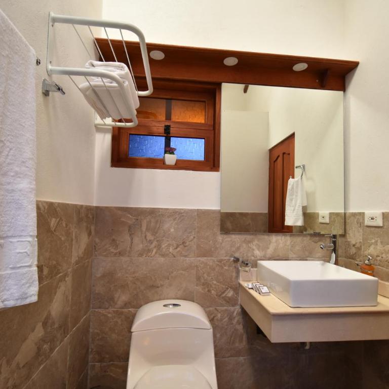 Hotel Campanario Real - Habitación Triple Estándar - 6