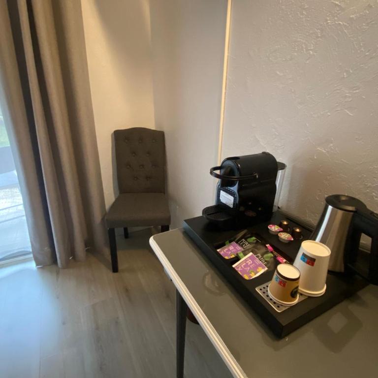 Le Floréal - Chambre Supérieure avec Jardin - Rez-de-Chaussée - 4