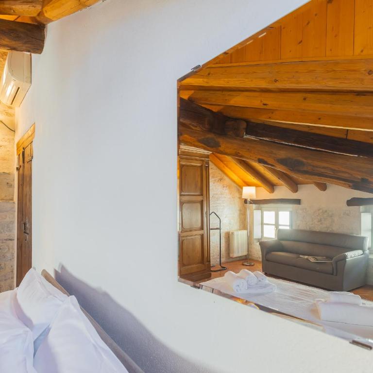 Antiche Mura Como by Rent All Como - Appartamento Superior - 57
