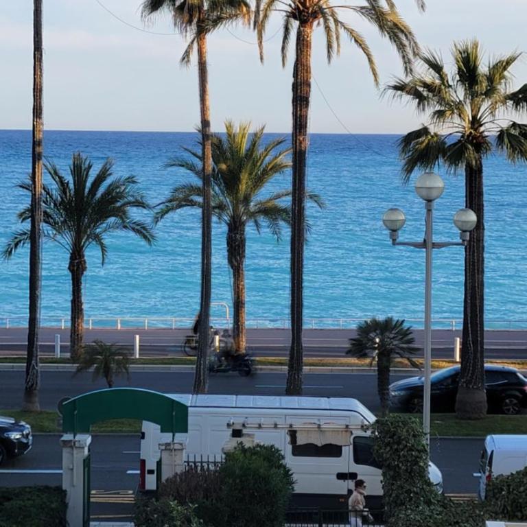 Villa Eden - Chambre Triple - Vue sur Mer - 6