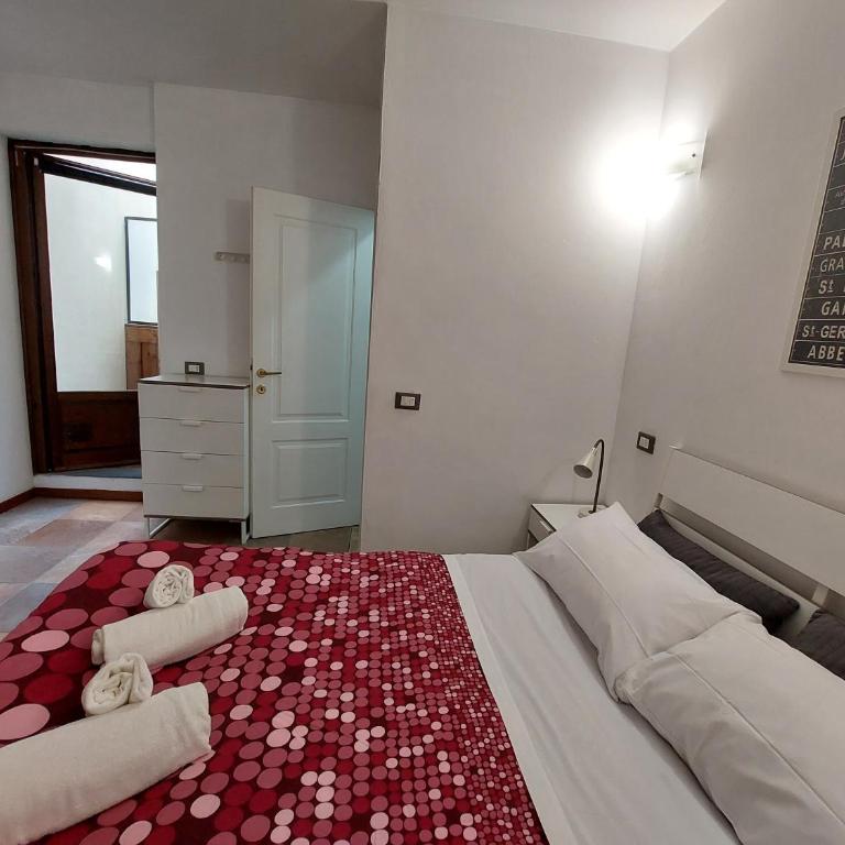 Silvia Apartment - One-Bedroom Apartment - 10