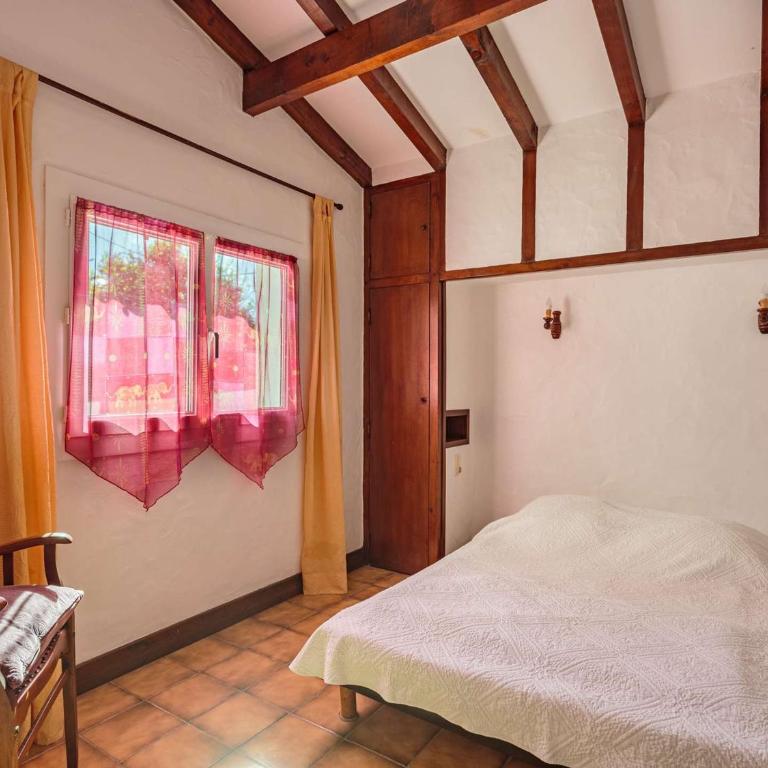 Plage d'Erromardie à 300m : Maison Basque avec Terrasse, 3 Chambres et Parking - FR-1-4-589 - Appartement (5 Adultes) - 13