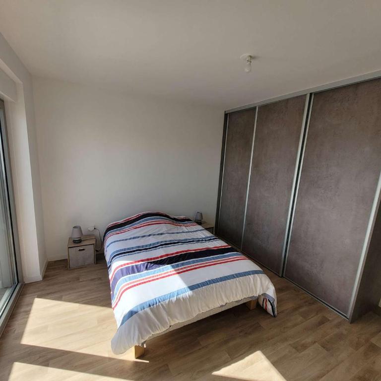 Grand T3 vue mer avec balcon et parking, accès direct plage - FR-1-674-1 - Appartement - 7