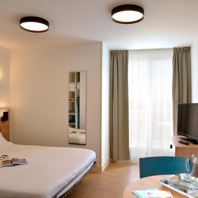 Residence Residéal Antibes - Studio 2 Personnes (derniers étages : 3, 4, 5ème - 2