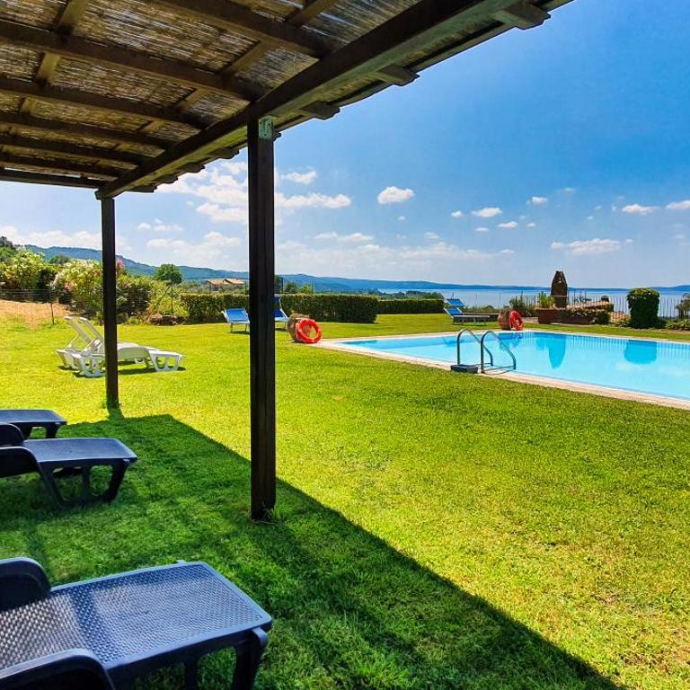 Agriturismo Le Vigne - Camera Matrimoniale con Vista Lago - 7